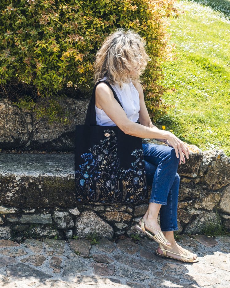 CORINNE - Imagen 4