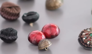 Botones especiales para abotonaduras de prendas muy especiales